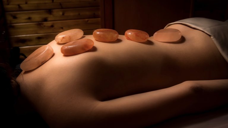 Six Benefits Of Hot Stone Massage