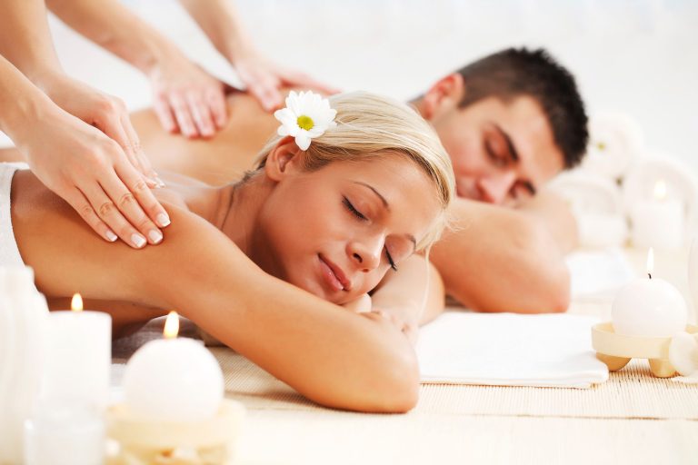 What Are the Benefits of A Couples Massage